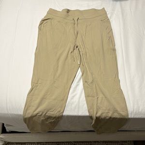 Lululemon Ready to Rulu Jogger size 10 (full length)